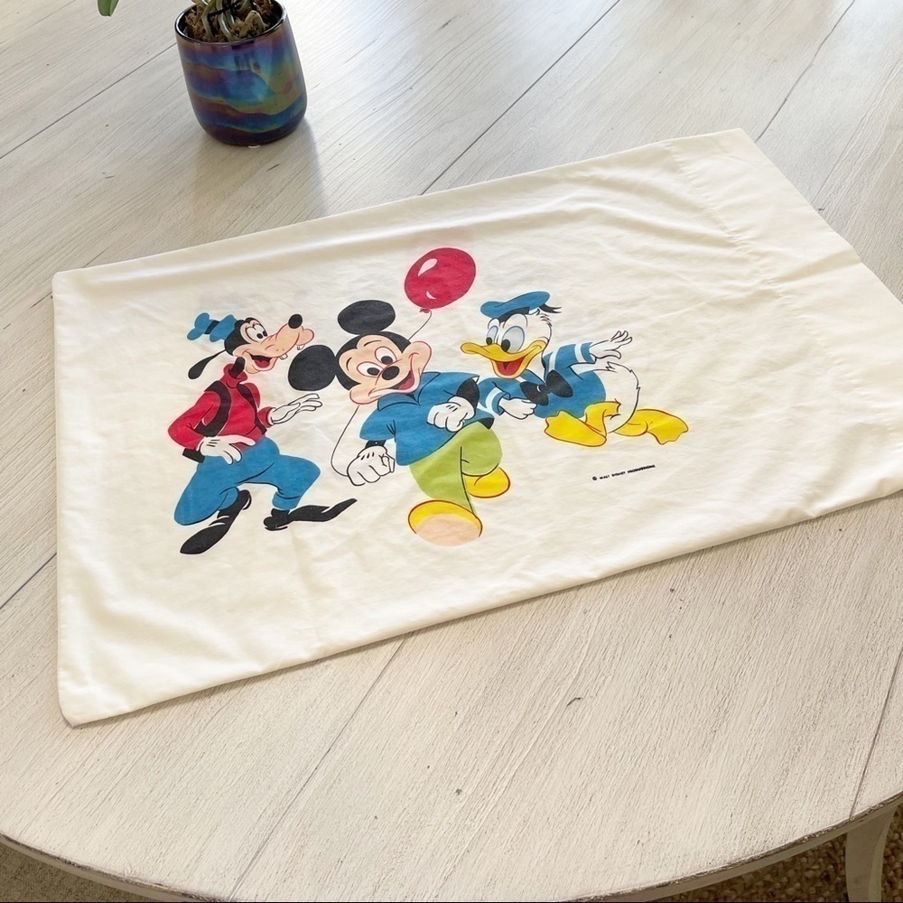 Vintage Walt Disney Mickey Mouse Pillowcase Goofy Donald Balloons 2 Sided